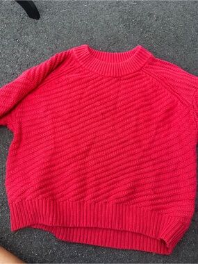 Universal Thread Bright Red Textured Crewneck Sweater